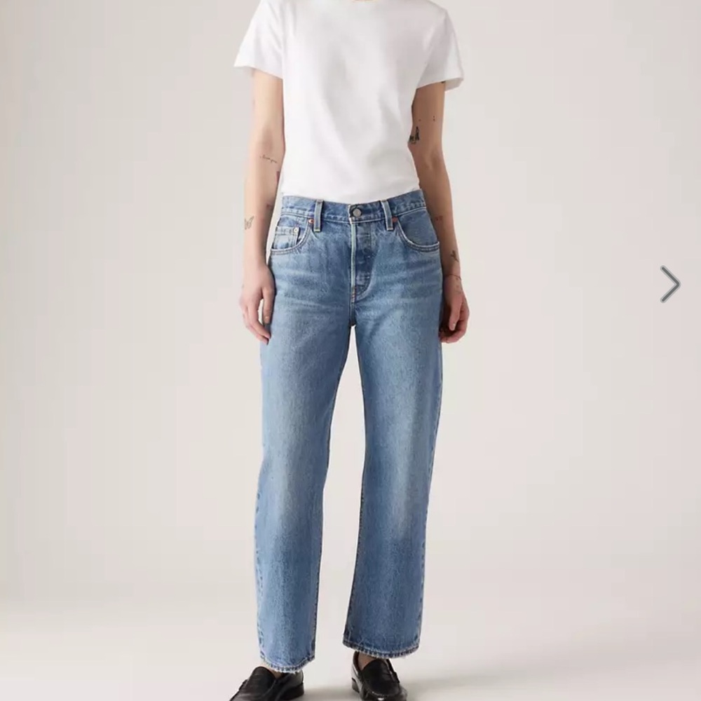 NEW Levi’s 501 Ankle Women’s Jeans Womens Size 26x27